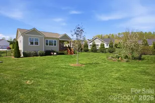 82 Blacksmith Run Dr, Hendersonville, NC 28792 - Photo 37