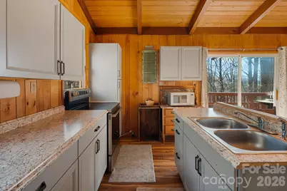 300 Francis Asbury Road, Waynesville, NC 28785 - Photo 9