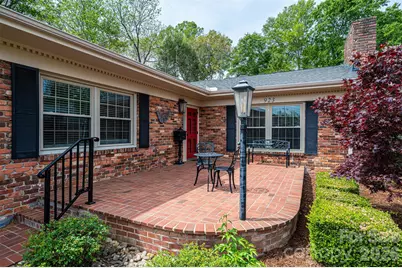 923 1st Street NE, Hickory, NC 28601 - Photo 7