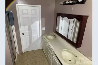 819 Milton Avenue SW, Valdese, NC 28690 - Photo 13