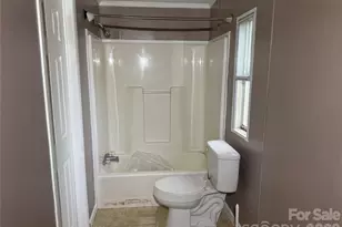 819 Milton Ave SW, Valdese, NC 28690 - Photo 7