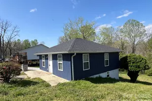 428 Folk St NW, Lenoir, NC 28645 - Photo 3