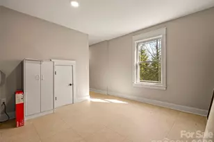 439 Monarch Rd, Hendersonville, NC 28739 - Photo 37