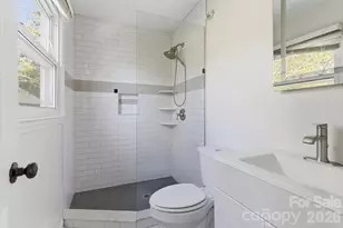 5810 Red Carriage Ln, Charlotte, NC 28212 - Photo 21