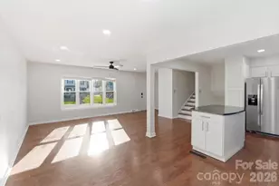 5810 Red Carriage Ln, Charlotte, NC 28212 - Photo 7