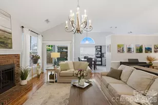 7715 Blythwood Ln, Charlotte, NC 28227 - Photo 7