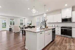 9110 Buckley Ct, Charlotte, NC 28269 - Photo 17