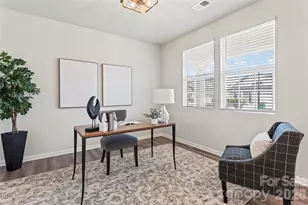 9110 Buckley Ct, Charlotte, NC 28269 - Photo 5