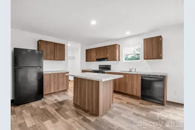 129 Haven Road, East Flat Rock, NC 28726 - Photo 9