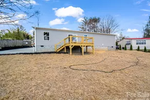 129 Haven Rd, East Flat Rock, NC 28726 - Photo 37