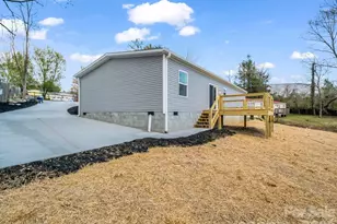 129 Haven Rd, East Flat Rock, NC 28726 - Photo 35