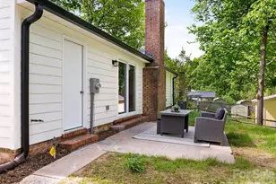 7606 Walnut Wood Dr, Charlotte, NC 28227 - Photo 21