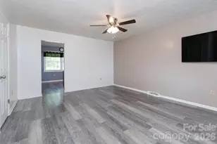 30 Compton Dr, Asheville, NC 28806 - Photo 5