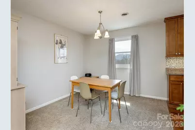 103 Oakwood Place #4, Hendersonville, NC 28792 - Photo 9