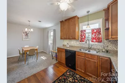 103 Oakwood Place #4, Hendersonville, NC 28792 - Photo 13