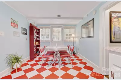 8 Concord Road, Asheville, NC 28803 - Photo 15