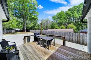 517 Inwood Dr, Charlotte, NC 28209 - Photo 19