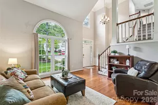 5719 Swanston Dr, Charlotte, NC 28269 - Photo 7