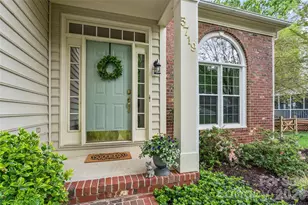 5719 Swanston Dr, Charlotte, NC 28269 - Photo 3