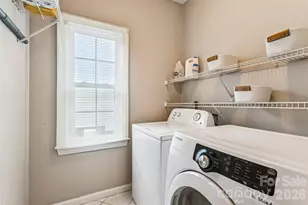 5719 Swanston Dr, Charlotte, NC 28269 - Photo 21