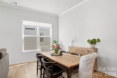 7104 Wayfarer Drive, Charlotte, NC 28269 - Photo 9