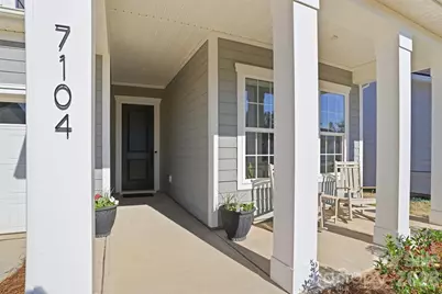 7104 Wayfarer Drive, Charlotte, NC 28269 - Photo 5