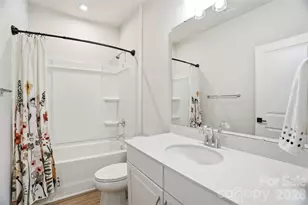 7104 Wayfarer Dr, Charlotte, NC 28269 - Photo 27