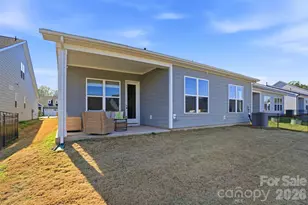 7104 Wayfarer Dr, Charlotte, NC 28269 - Photo 29