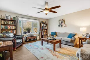 99 S Rowe Rd, Hendersonville, NC 28792 - Photo 5