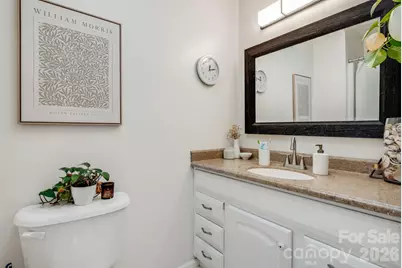 99 S Rowe Road, Hendersonville, NC 28792 - Photo 17