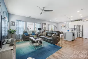 2010 Red Ash Dr, Charlotte, NC 28215 - Photo 13