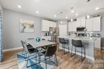 2010 Red Ash Drive, Charlotte, NC 28215 - Photo 11