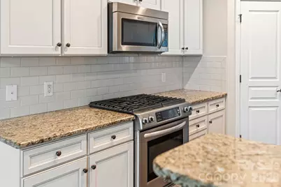 4615 Memphian Court, Charlotte, NC 28210 - Photo 11