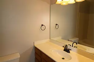 5878 Prescott Ct, Charlotte, NC 28269 - Photo 25