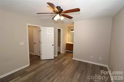 5878 Prescott Court, Charlotte, NC 28269 - Photo 19