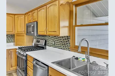 400 Indian Trail, Franklin, NC 28734 - Photo 5