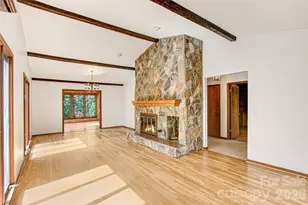 540 Chickadee Ln, Brevard, NC 28712 - Photo 5