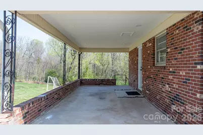 1231 2nd Street SE, Hickory, NC 28602 - Photo 17
