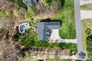 188 Honeysuckle Creek Loop, Mooresville, NC 28117 - Photo 43