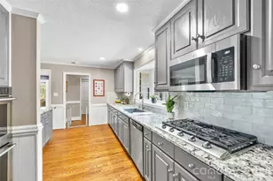 10500 Doylestown Rd, Matthews, NC 28105 - Photo 9