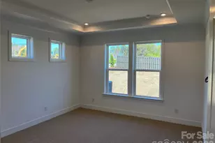 13907 Penbury Ln, Charlotte, NC 28278 - Photo 5