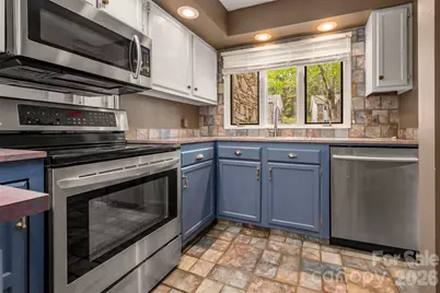 451 Britton Creek Drive, Hendersonville, NC 28791 - Photo 9