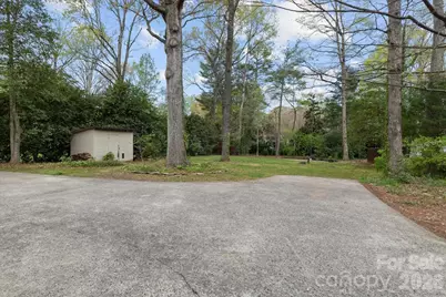 997 Queens Circle, Shelby, NC 28150 - Photo 9