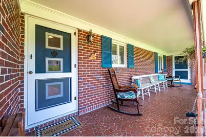 145 21st Avenue NW, Hickory, NC 28601 - Photo 7