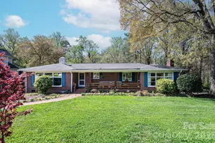 145 21st Ave NW, Hickory, NC 28601 - Photo 1