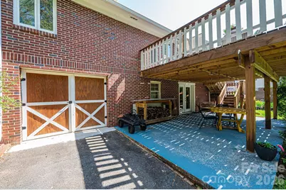 145 21st Avenue NW, Hickory, NC 28601 - Photo 37