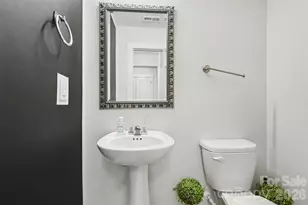 4828 Acorn Forest Ln, Charlotte, NC 28269 - Photo 25