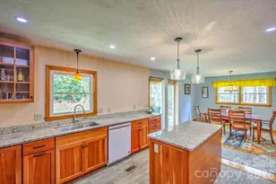 972 Harper Rd, Hendersonville, NC 28792 - Photo 7