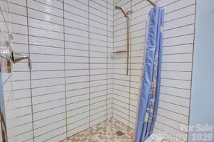 972 Harper Rd, Hendersonville, NC 28792 - Photo 11