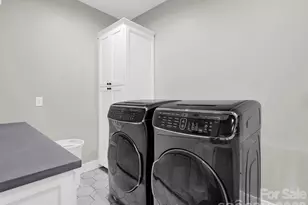 5717 Turnpike Rd, Etowah, NC 28742 - Photo 21